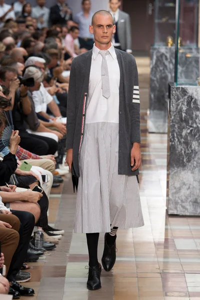 Look 39